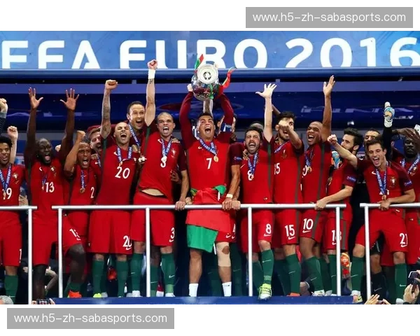 史诗对决：当德国战车驶入桑巴王国，世界杯决赛的终极篇章